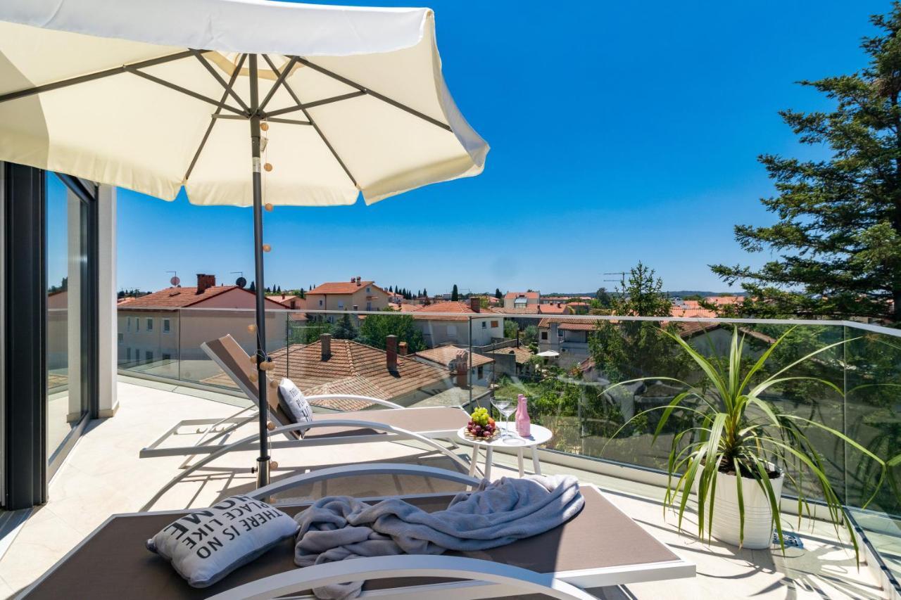 Villa Elena Deluxe Mit Whirlpool Und Beheiztem Pool Am Meer Und Wunderschoenen Blick Auf Die Brijuni Inseln Fažana Eksteriør billede