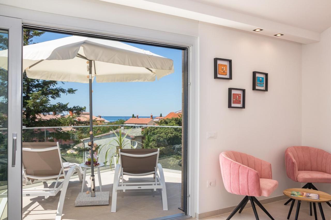 Villa Elena Deluxe Mit Whirlpool Und Beheiztem Pool Am Meer Und Wunderschoenen Blick Auf Die Brijuni Inseln Fažana Eksteriør billede