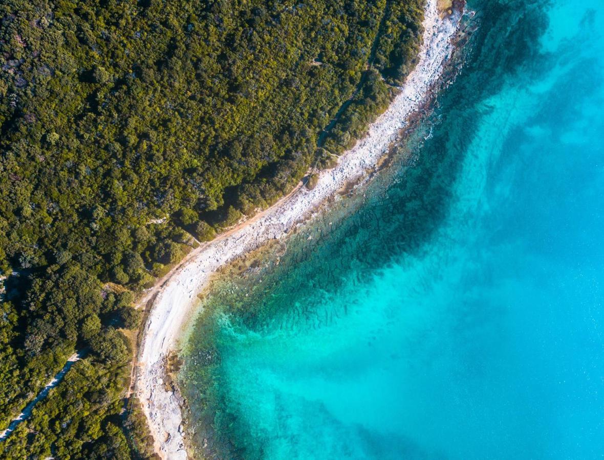 Villa Elena Deluxe Mit Whirlpool Und Beheiztem Pool Am Meer Und Wunderschoenen Blick Auf Die Brijuni Inseln Fažana Eksteriør billede